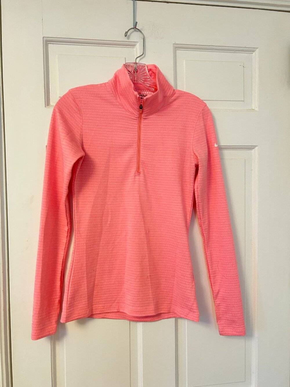 Peachy Coral Nike Golf Dri-Fit Size XS